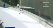 Pekin. Skok Wąska z 1. serii piątkowego treningu na skoczni normalnej