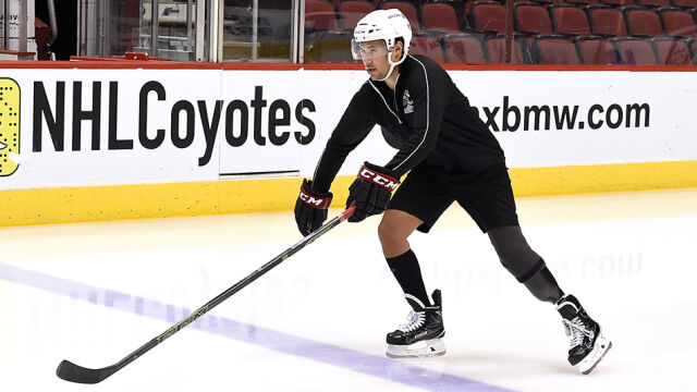 Były hokeista NHL na protezie wraca na lodowisko. "Może jeszcze zagram w meczu"