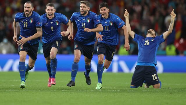 Karne i szaleństwo. Włosi w finale mistrzostw Europy