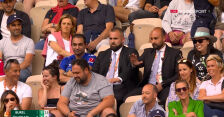 Zamieszanie na trybunach podczas meczu Sakkari – Burel w 1. rundzie Roland Garros