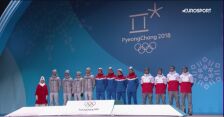 Ceremonia medalowa po konkursie drużynowym na skoczni dużej w Pjongczangu