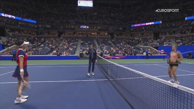 Skrót meczu Sakkari - Andreescu w 4. rundzie US Open