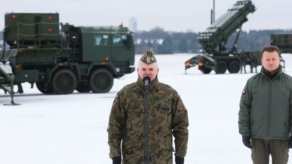 Polscy żołnierze ćwiczą obsługę systemów Patriot